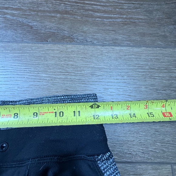 Lululemon Base Runner Pants Womens Black/Gray, Size 2, Pull On Jogger, Athletic - Picture 12 of 12